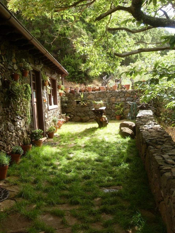 Casa Mary Lola Pension Tinor Buitenkant foto