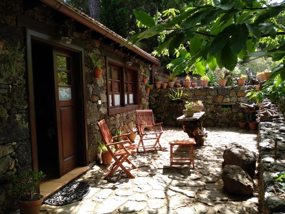 Casa Mary Lola Pension Tinor Buitenkant foto